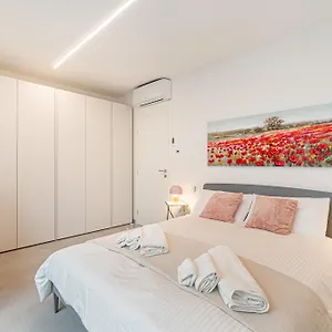 Urban Garden Lofts By Blue Velvet Livings , Milan Italy